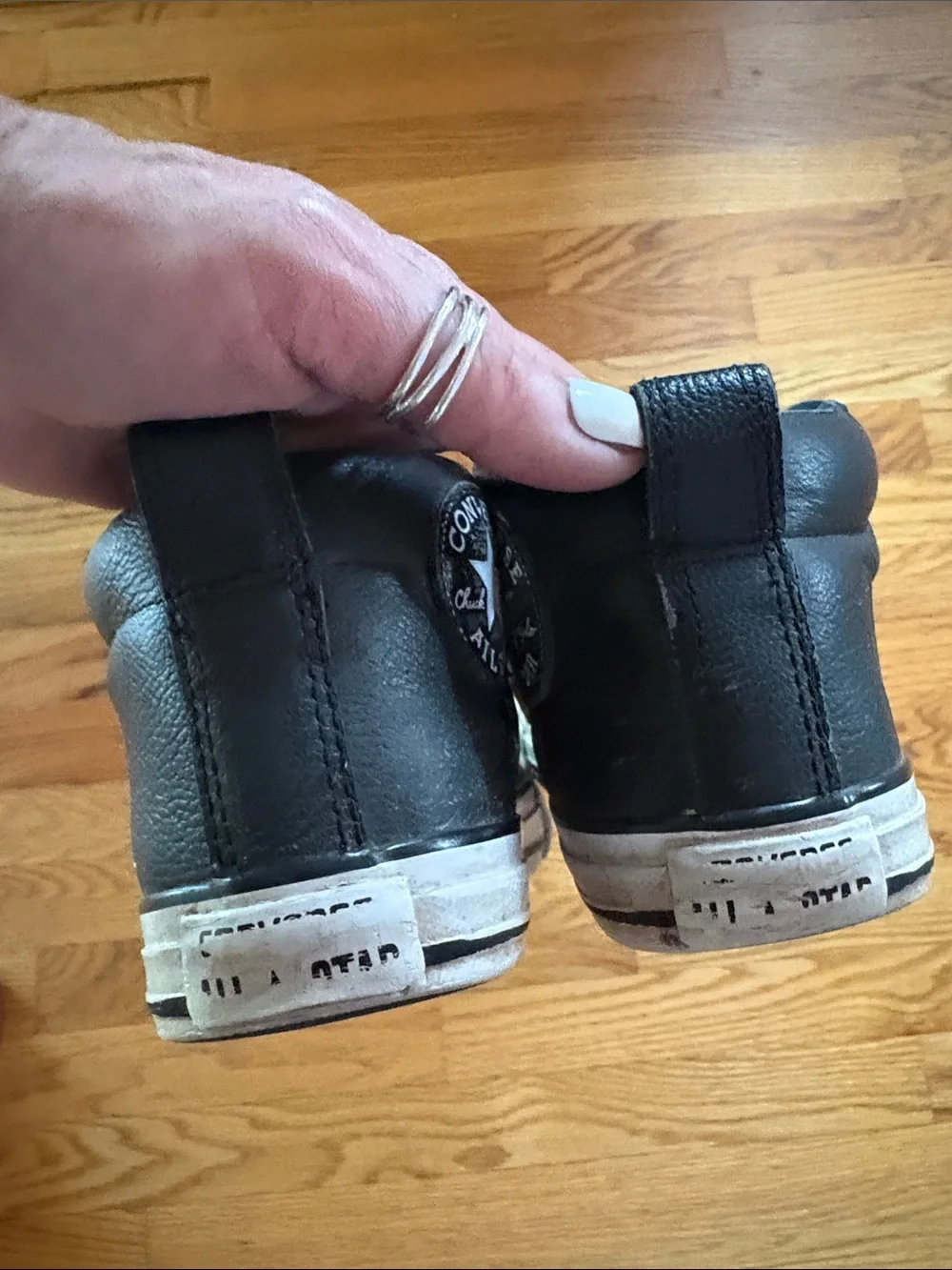Converse kids high